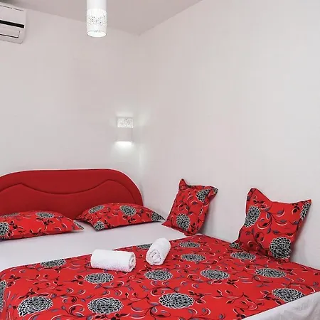 Three-bedroom In * Orebić