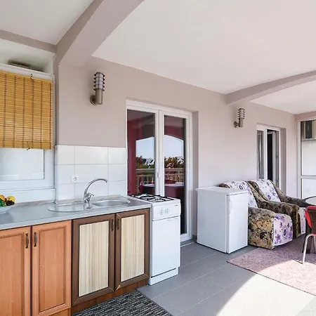 Apartman Three-bedroom In Orebic
